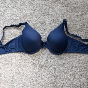 EUC Maidenform Demi Bra, size 34D